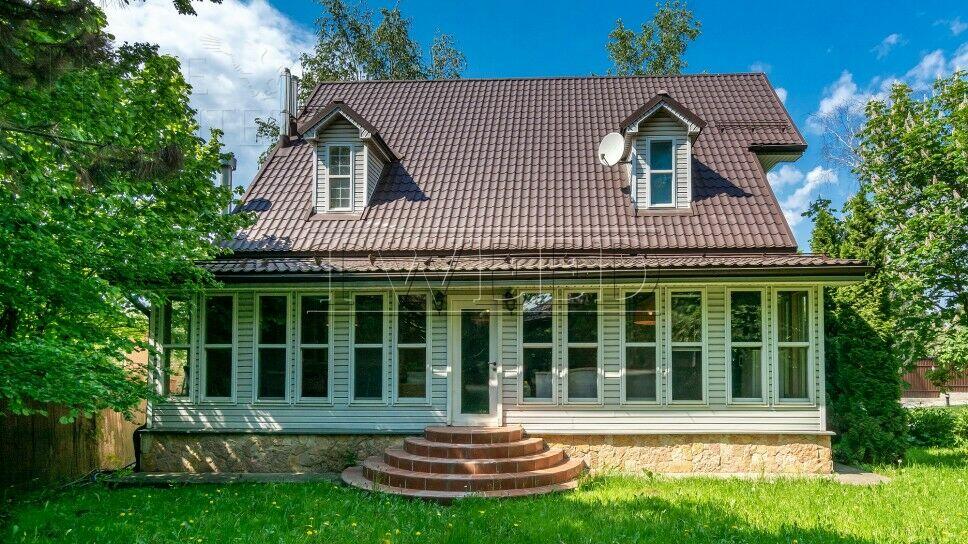 2-этажный коттедж 350 м² с отделкой