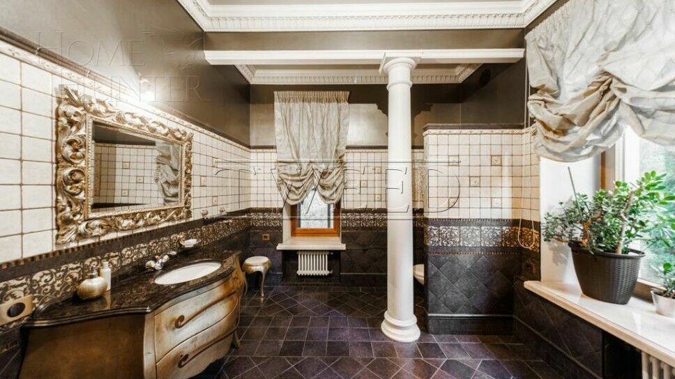 2-этажный коттедж 800 м² с отделкой