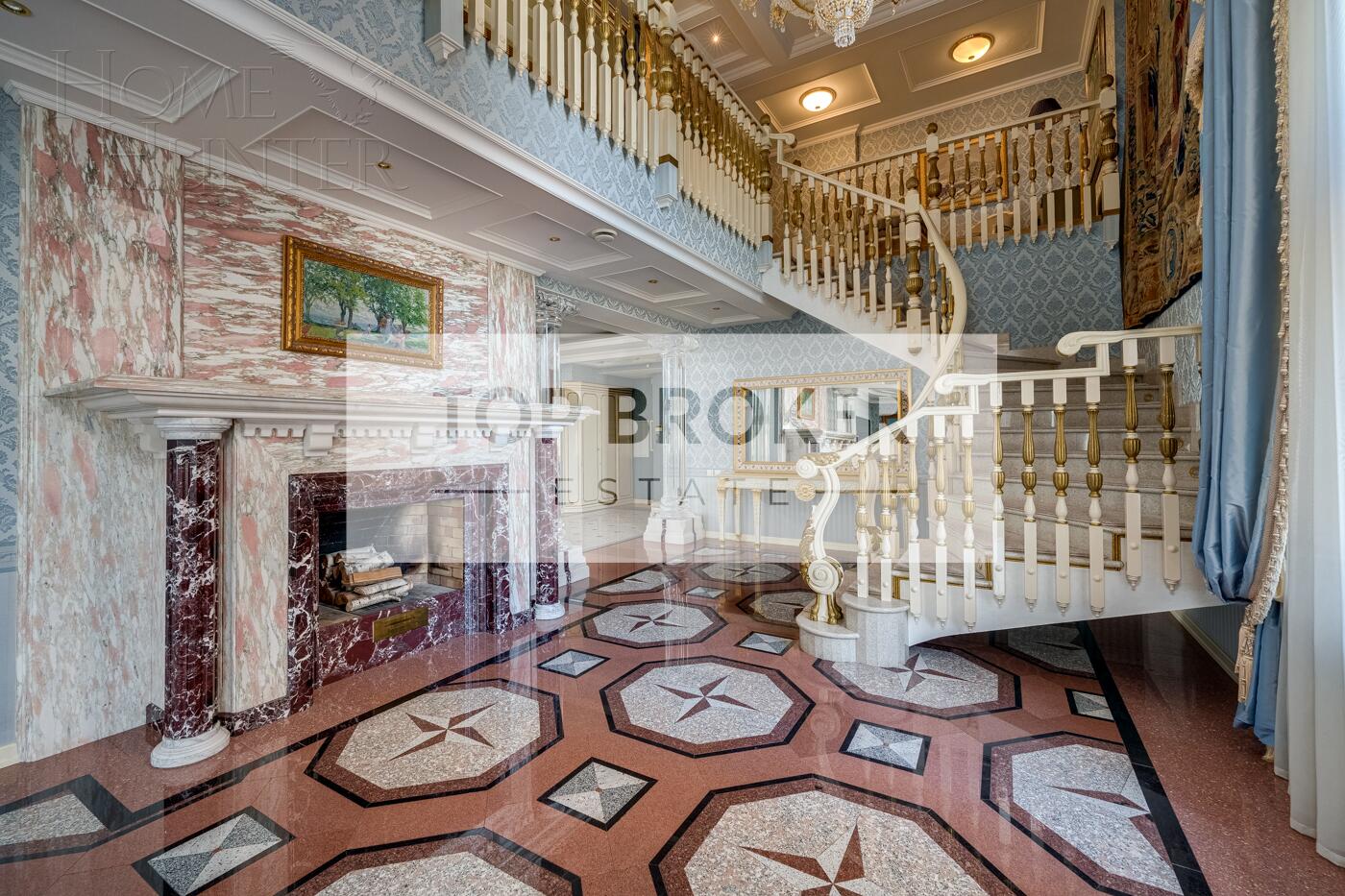 2-УРОВНЕВЫЙ ПЕНТХАУС С ОТДЕЛКОЙ 331.6 М² НА 8 ЭТАЖЕ