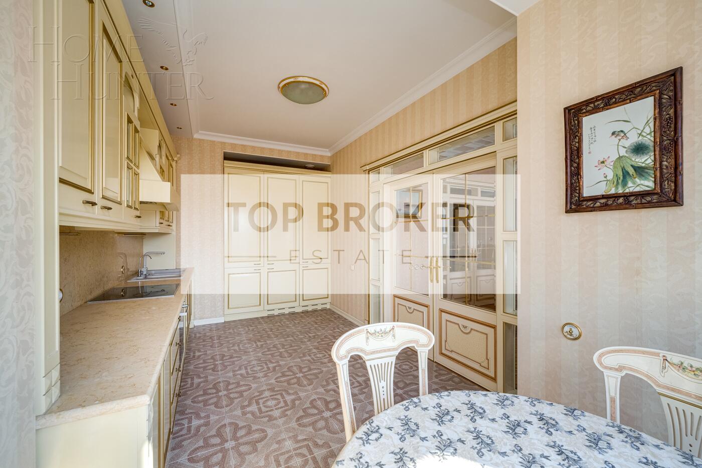 2-УРОВНЕВЫЙ ПЕНТХАУС С ОТДЕЛКОЙ 331.6 М² НА 8 ЭТАЖЕ