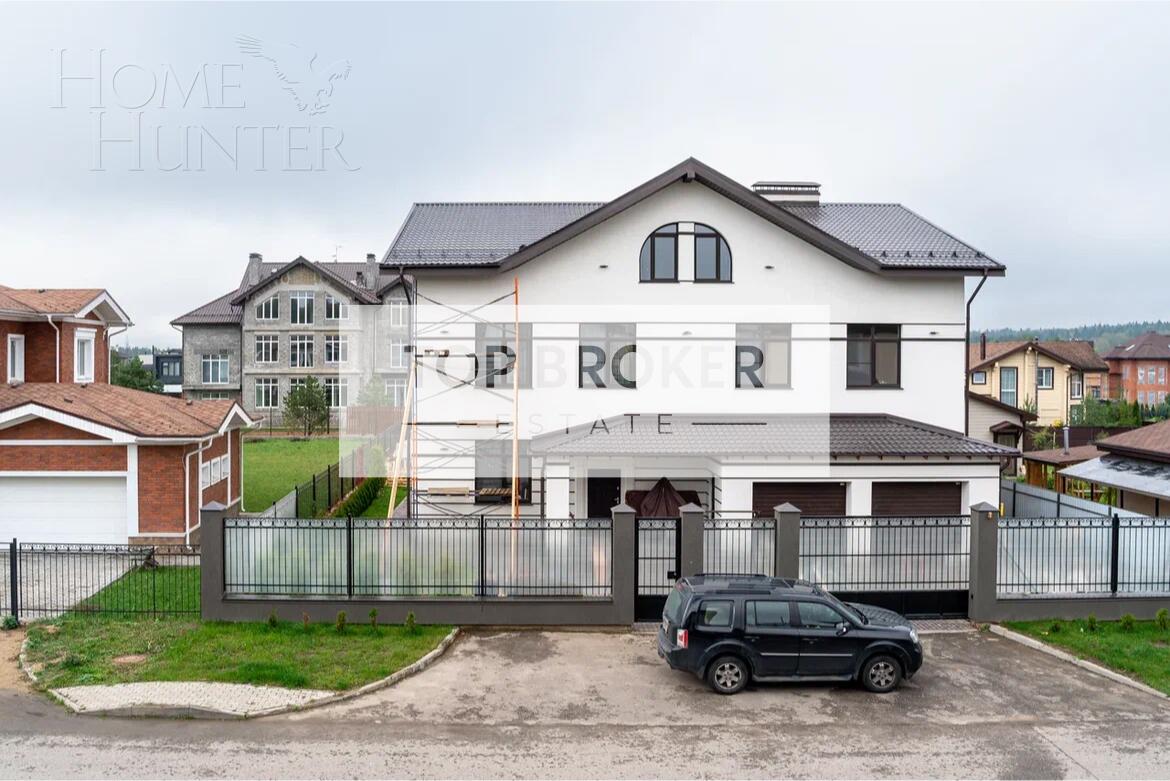 2-этажный коттедж 237.9 м² с отделкой