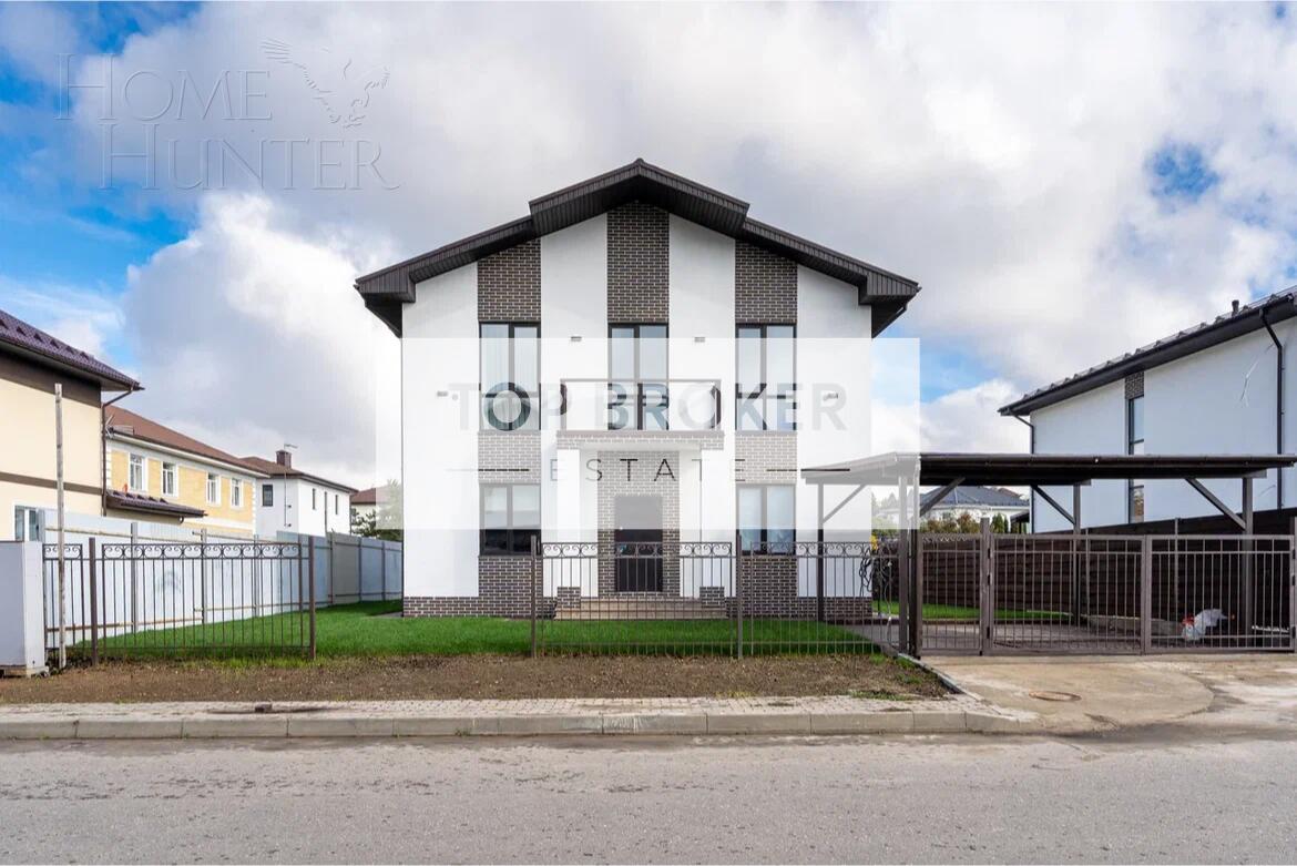 2-этажный коттедж 237.9 м² с отделкой