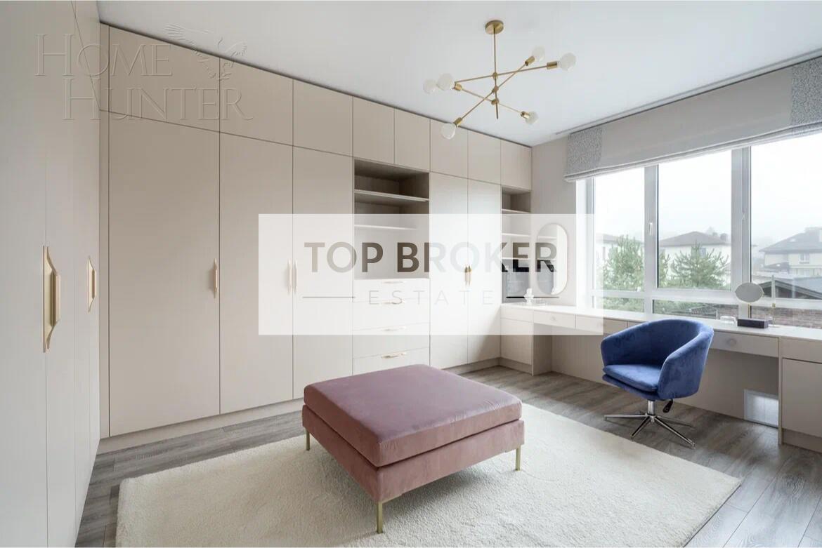 2-этажный коттедж 237.9 м² с отделкой