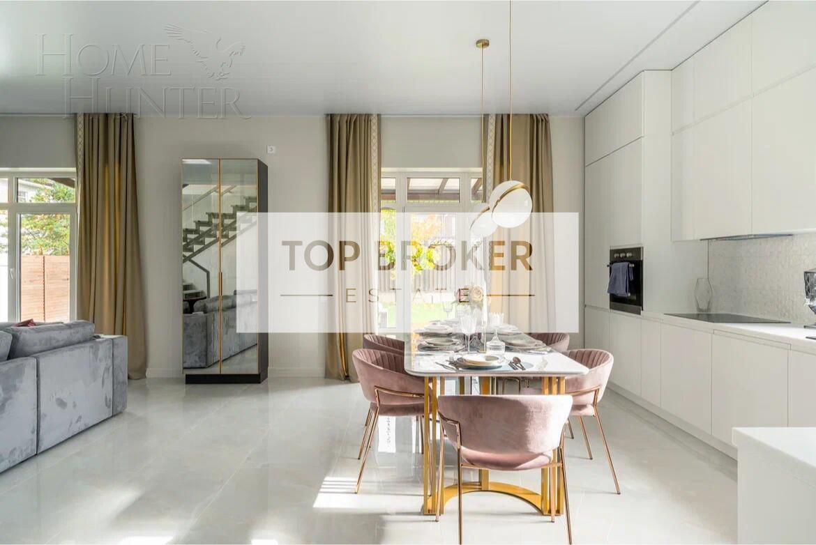 2-этажный коттедж 237.9 м² с отделкой