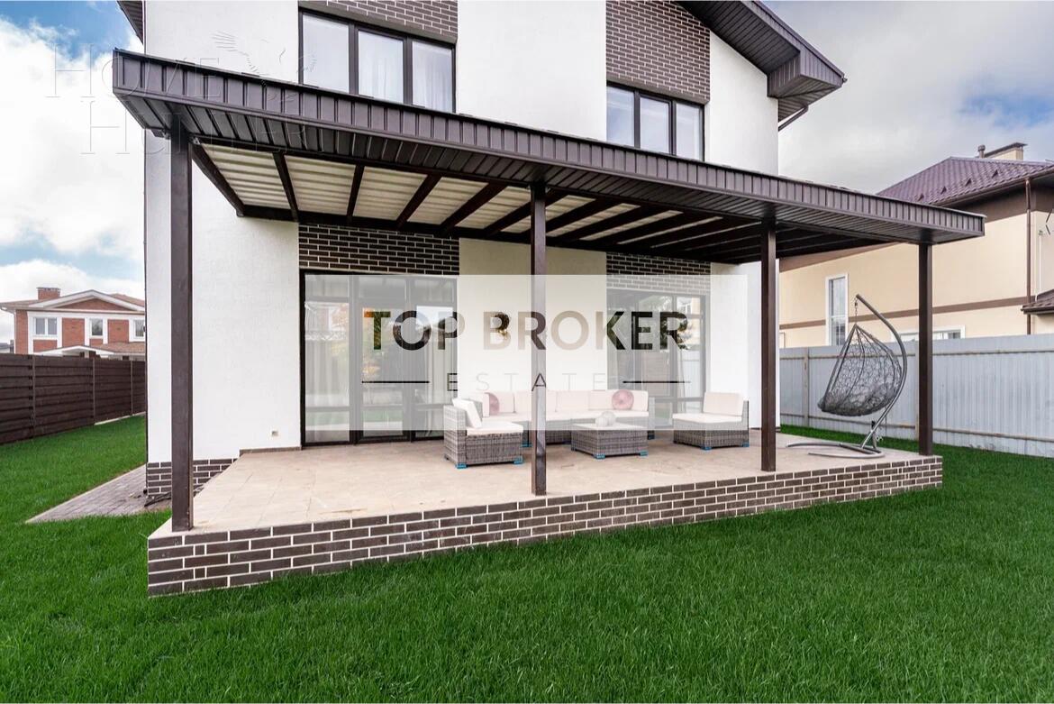 2-этажный коттедж 237.9 м² с отделкой