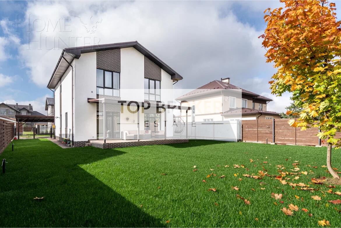 2-этажный коттедж 237.9 м² с отделкой