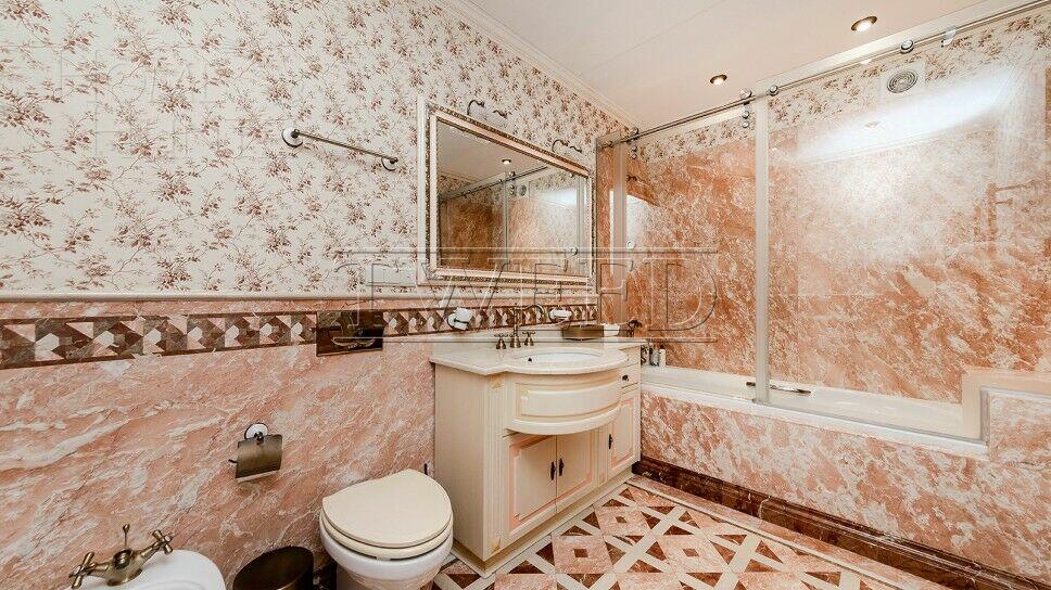 2-этажный коттедж 2 000 м² с отделкой