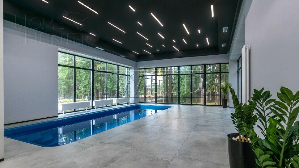 2-этажный коттедж 720 м² с отделкой