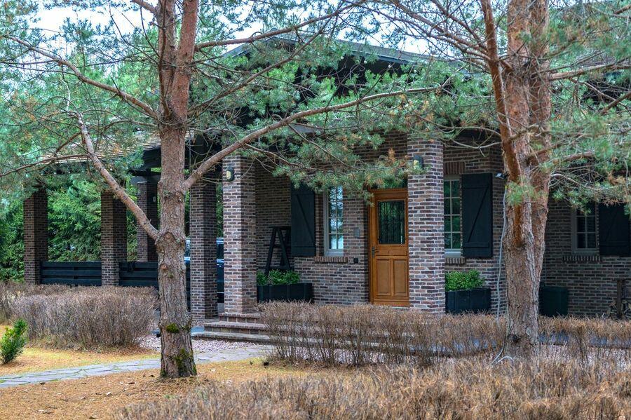 1-этажный коттедж 300 м² с отделкой