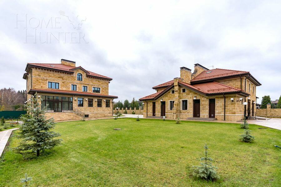 2-этажный коттедж 2 800 м² без отделки