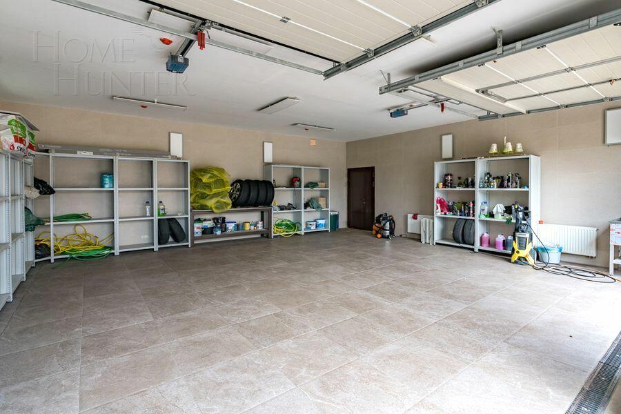 2-этажный коттедж 2 800 м² без отделки