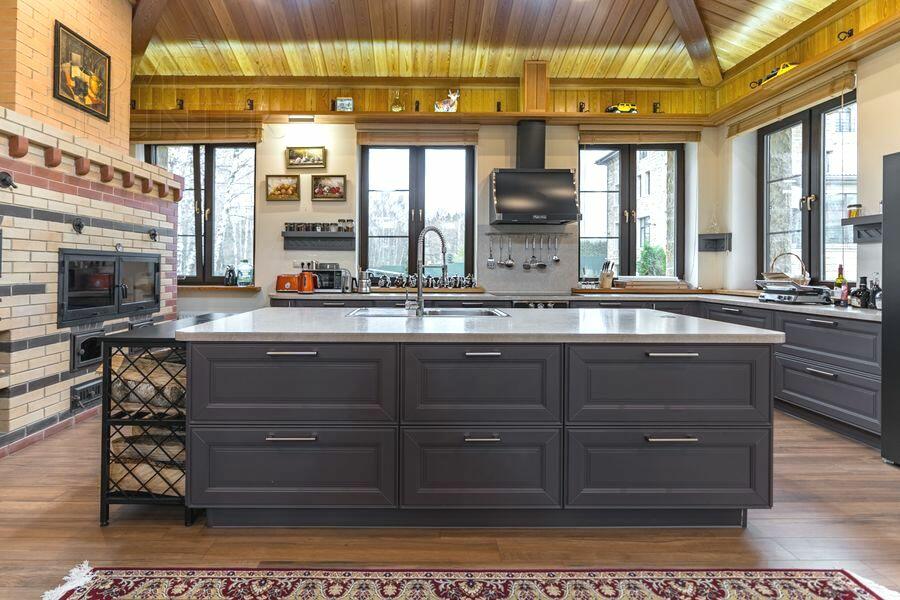 2-этажный коттедж 2 800 м² без отделки