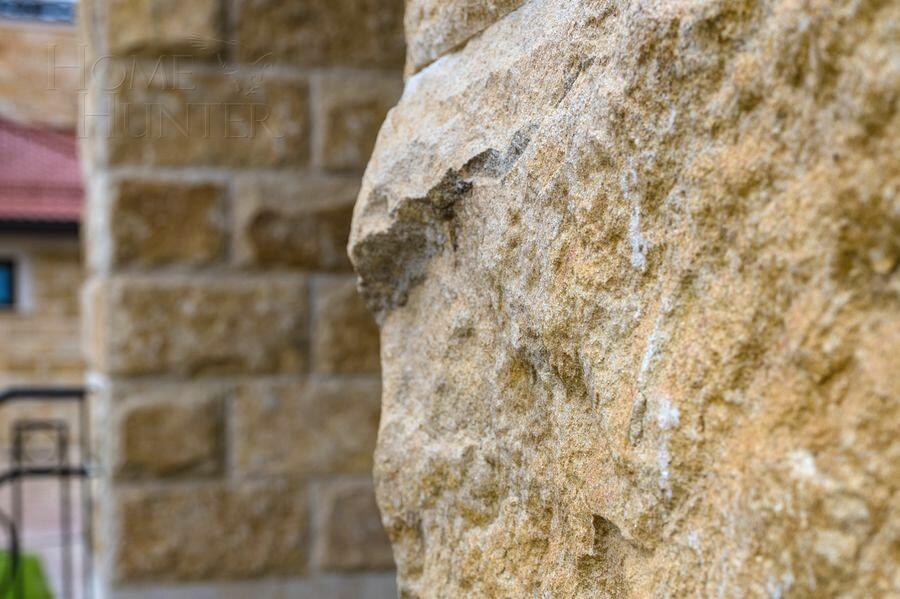 2-этажный коттедж 2 800 м² без отделки