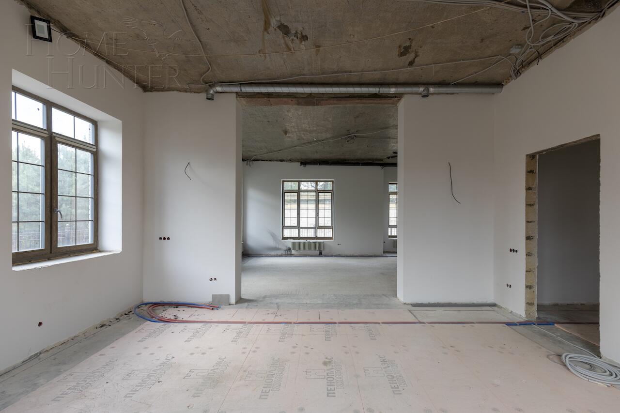 2-этажный коттедж 690 м² без отделки