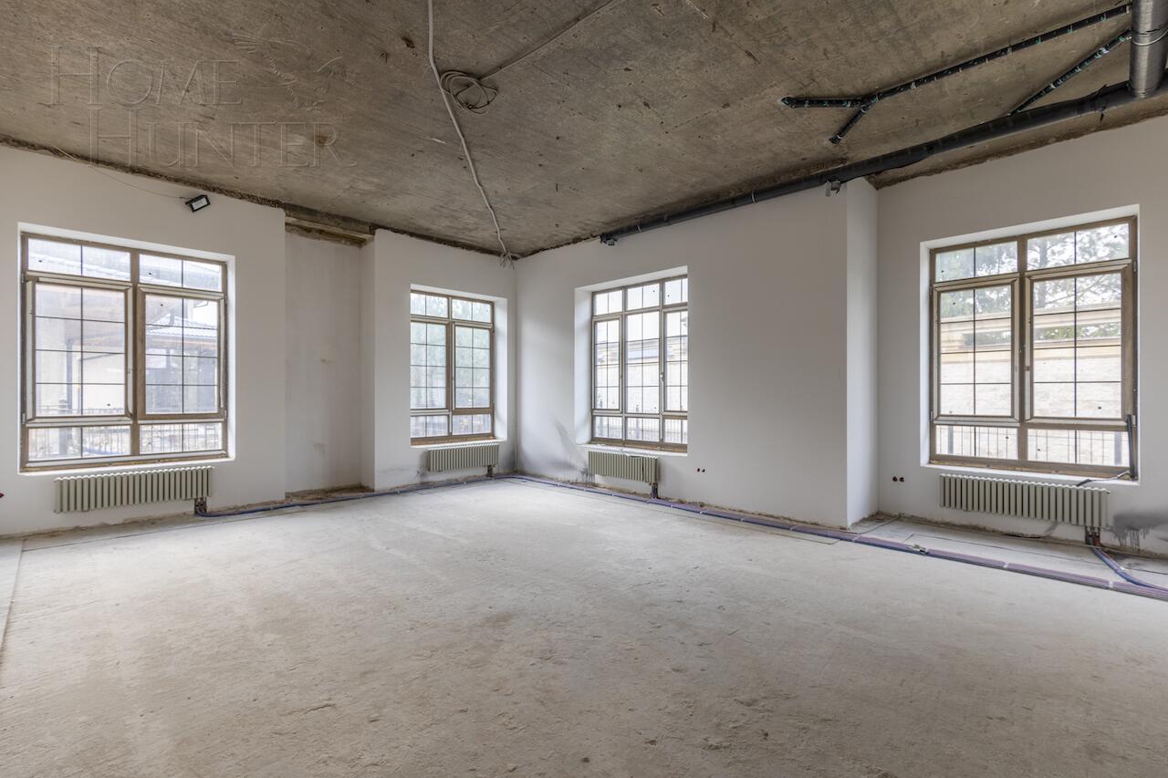 2-этажный коттедж 690 м² без отделки