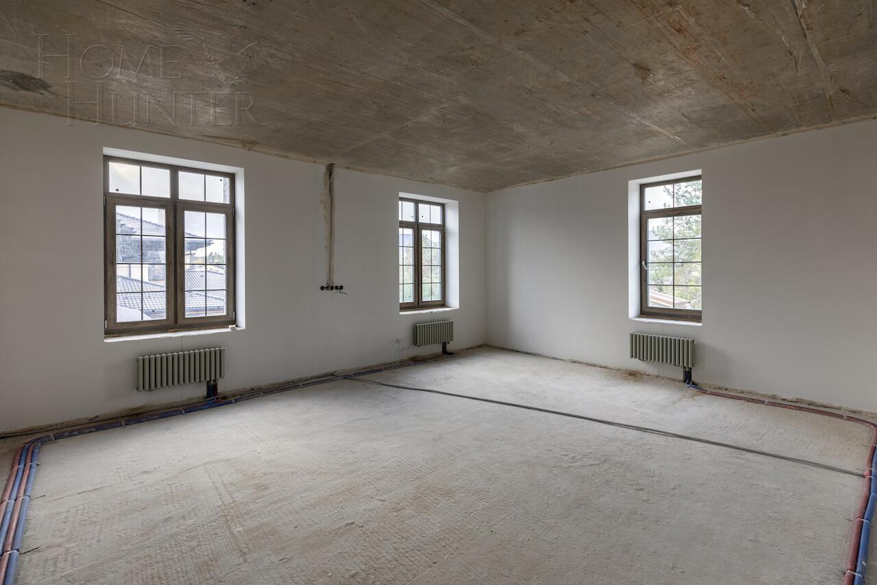 2-этажный коттедж 690 м² без отделки