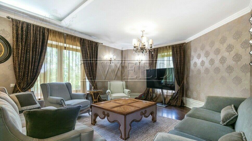 3-этажный коттедж 580 м² с отделкой