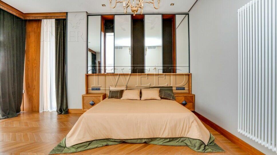 2-этажный коттедж 989.7 м² с отделкой