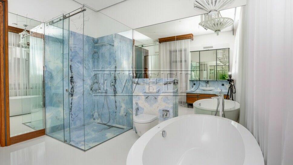 2-этажный коттедж 989.7 м² с отделкой