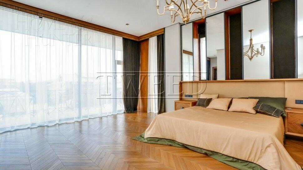 2-этажный коттедж 989.7 м² с отделкой