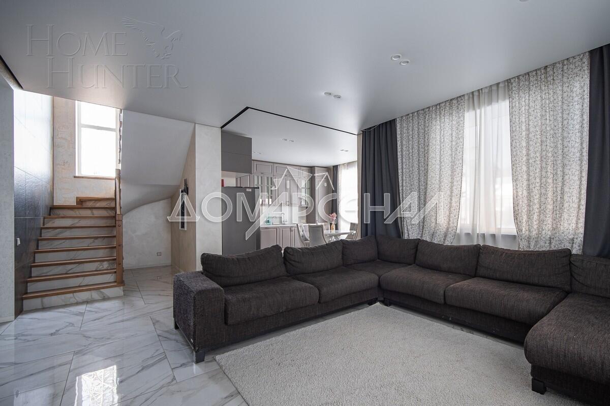 2-этажный коттедж 200 м² с отделкой