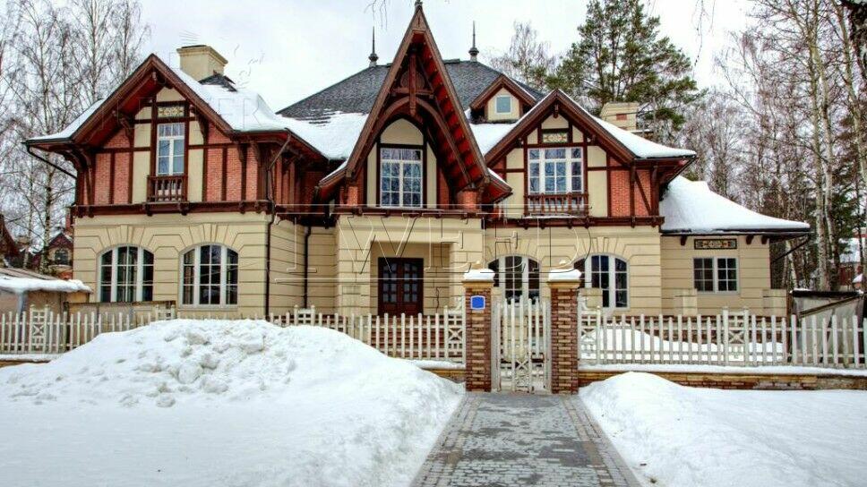 2-этажный коттедж 1 200 м² с отделкой