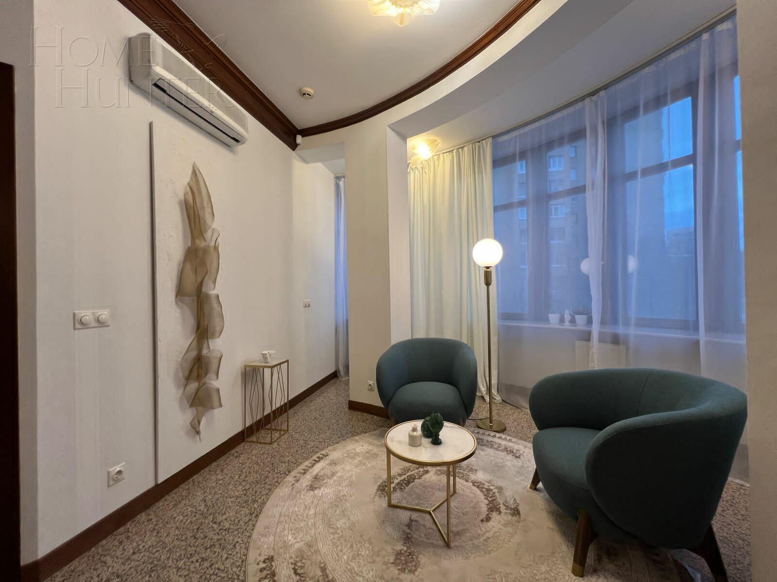 5-КОМН. КВАРТИРА С ОТДЕЛКОЙ 234 М² НА 3 ЭТАЖЕ