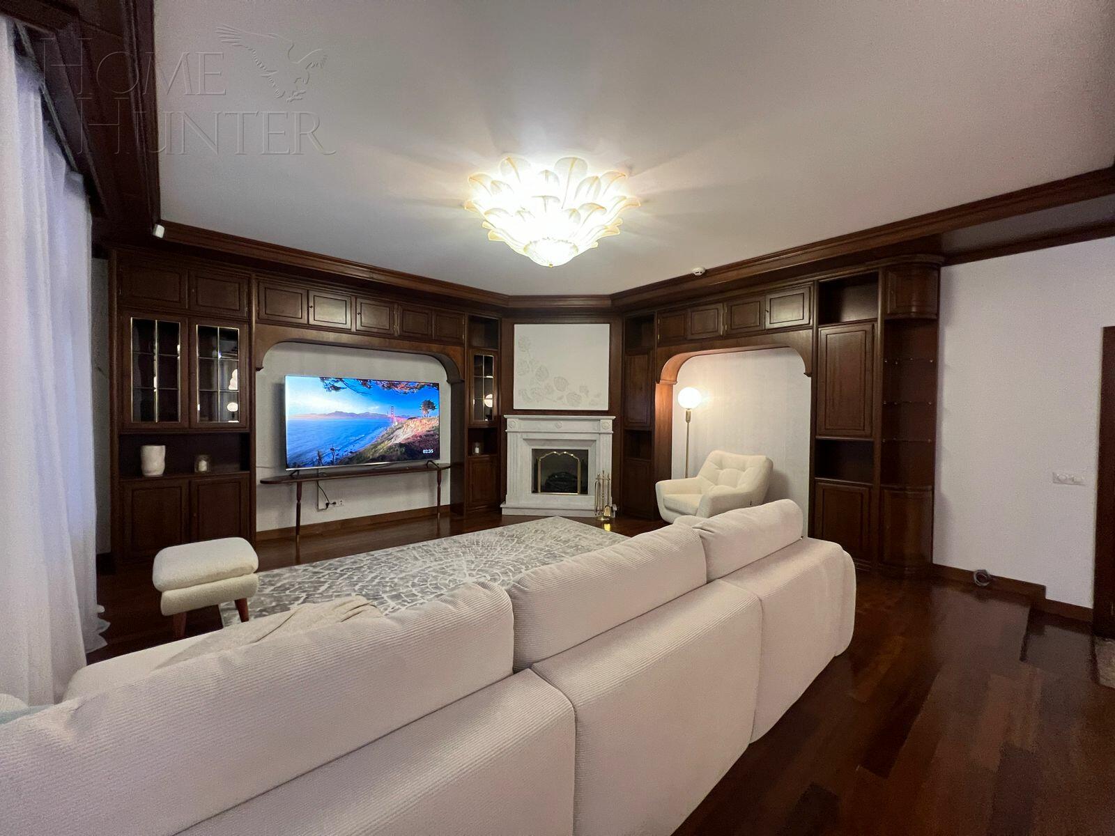 5-КОМН. КВАРТИРА С ОТДЕЛКОЙ 234 М² НА 3 ЭТАЖЕ