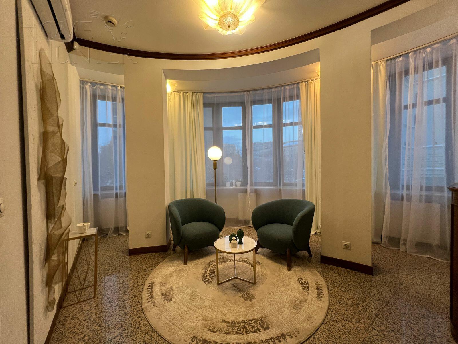 5-КОМН. КВАРТИРА С ОТДЕЛКОЙ 234 М² НА 3 ЭТАЖЕ