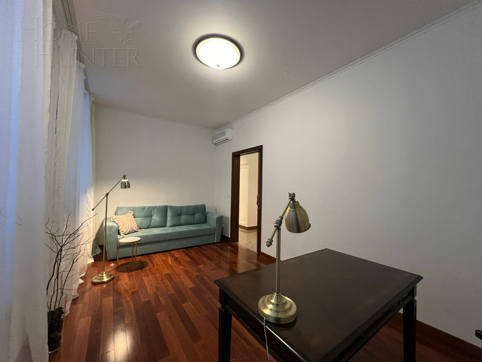 5-КОМН. КВАРТИРА С ОТДЕЛКОЙ 234 М² НА 3 ЭТАЖЕ