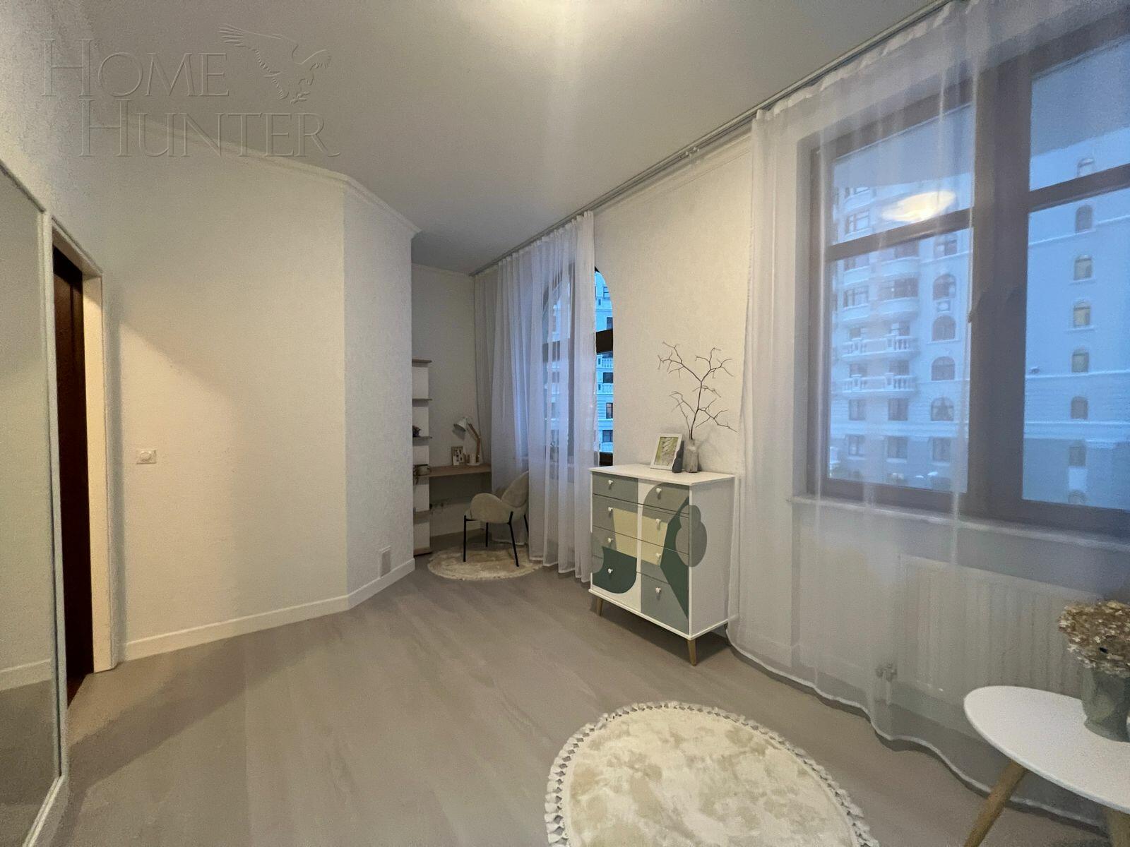 5-КОМН. КВАРТИРА С ОТДЕЛКОЙ 234 М² НА 3 ЭТАЖЕ