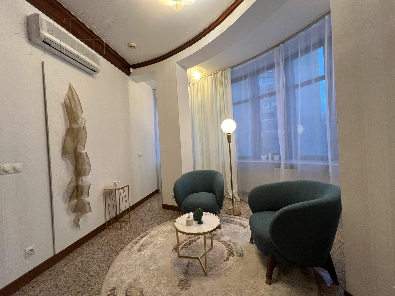 5-КОМН. КВАРТИРА С ОТДЕЛКОЙ 234 М² НА 3 ЭТАЖЕ