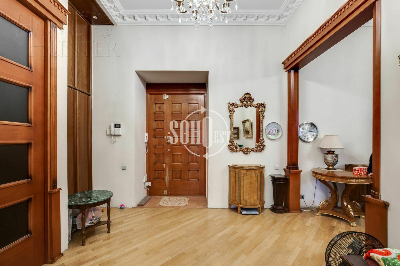 2-КОМН. КВАРТИРА С ОТДЕЛКОЙ 107 М² НА 2 ЭТАЖЕ