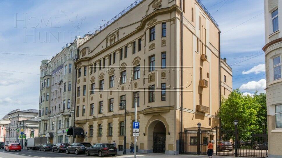 5-КОМН. КВАРТИРА С ОТДЕЛКОЙ 246 М² НА 3 ЭТАЖЕ