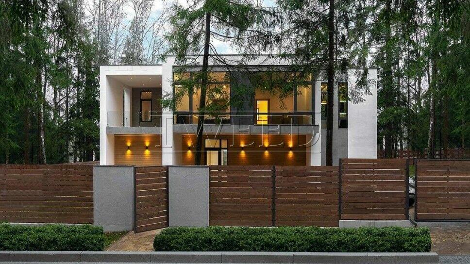 2-этажный коттедж 520 м² без отделки