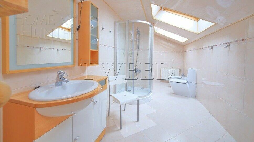 2-этажный коттедж 1 100 м² с отделкой