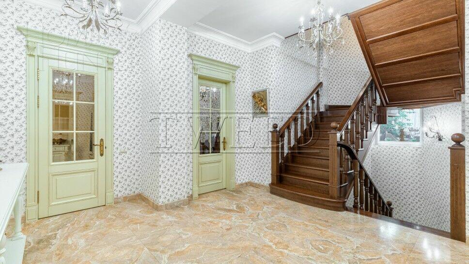 2-этажный коттедж 971.2 м² с отделкой