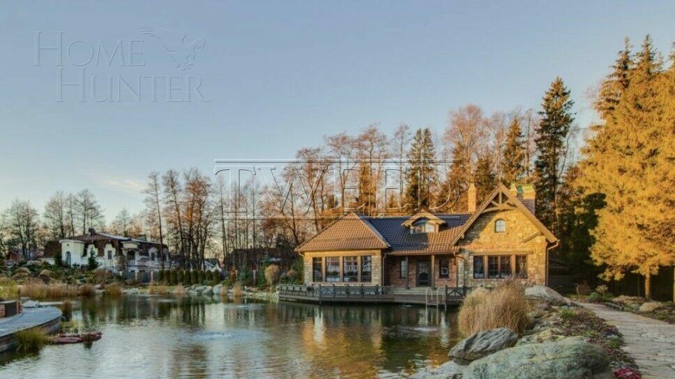 2-этажный коттедж 2 327 м² без отделки