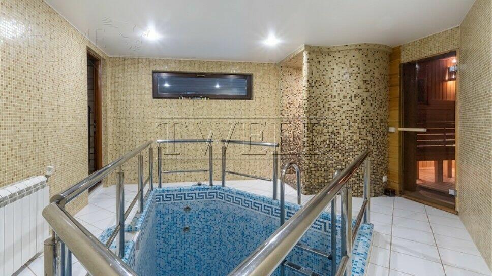 3-этажный коттедж 495 м² с отделкой