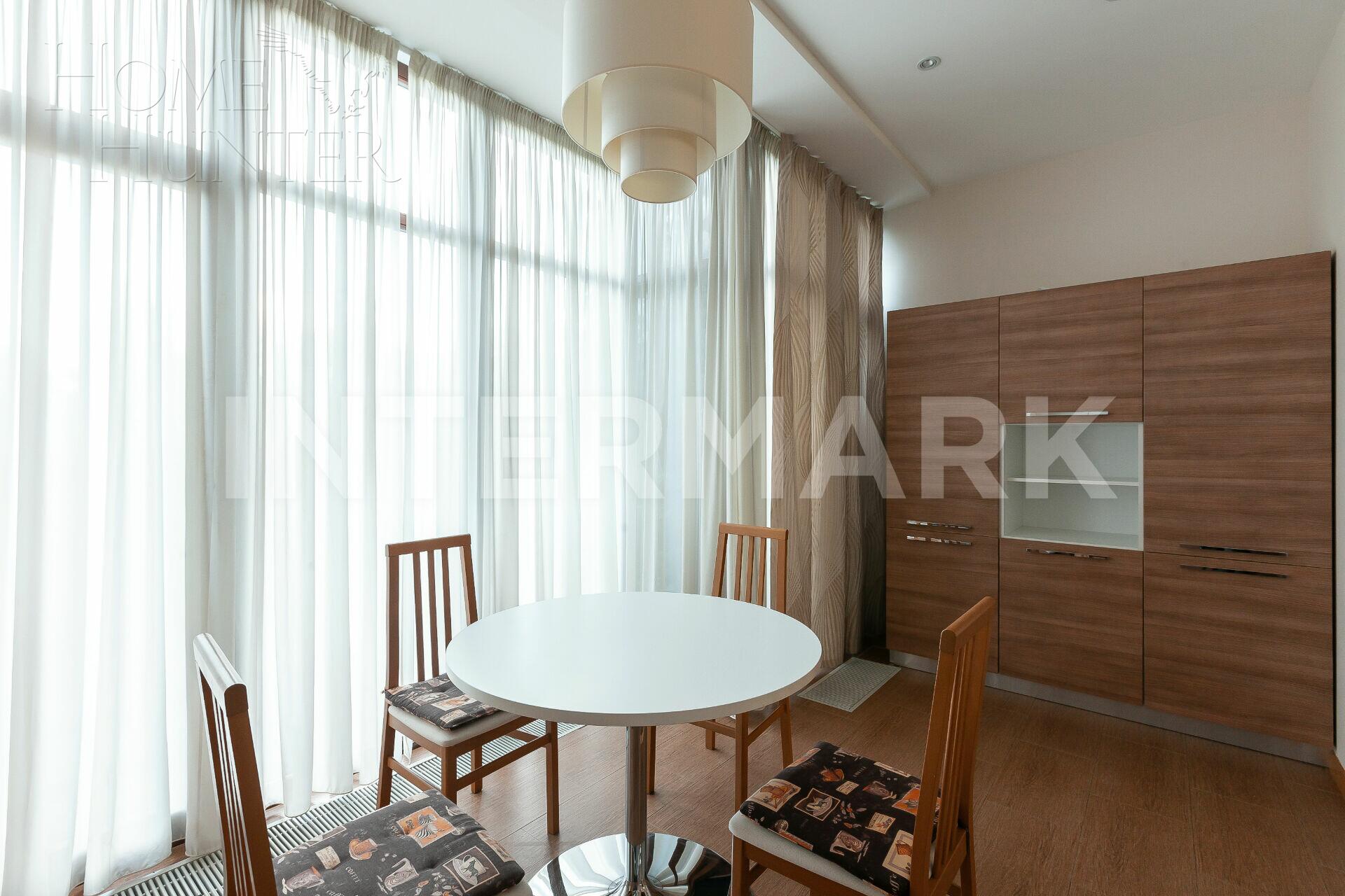 2-этажный таунхаус 380 м² с отделкой