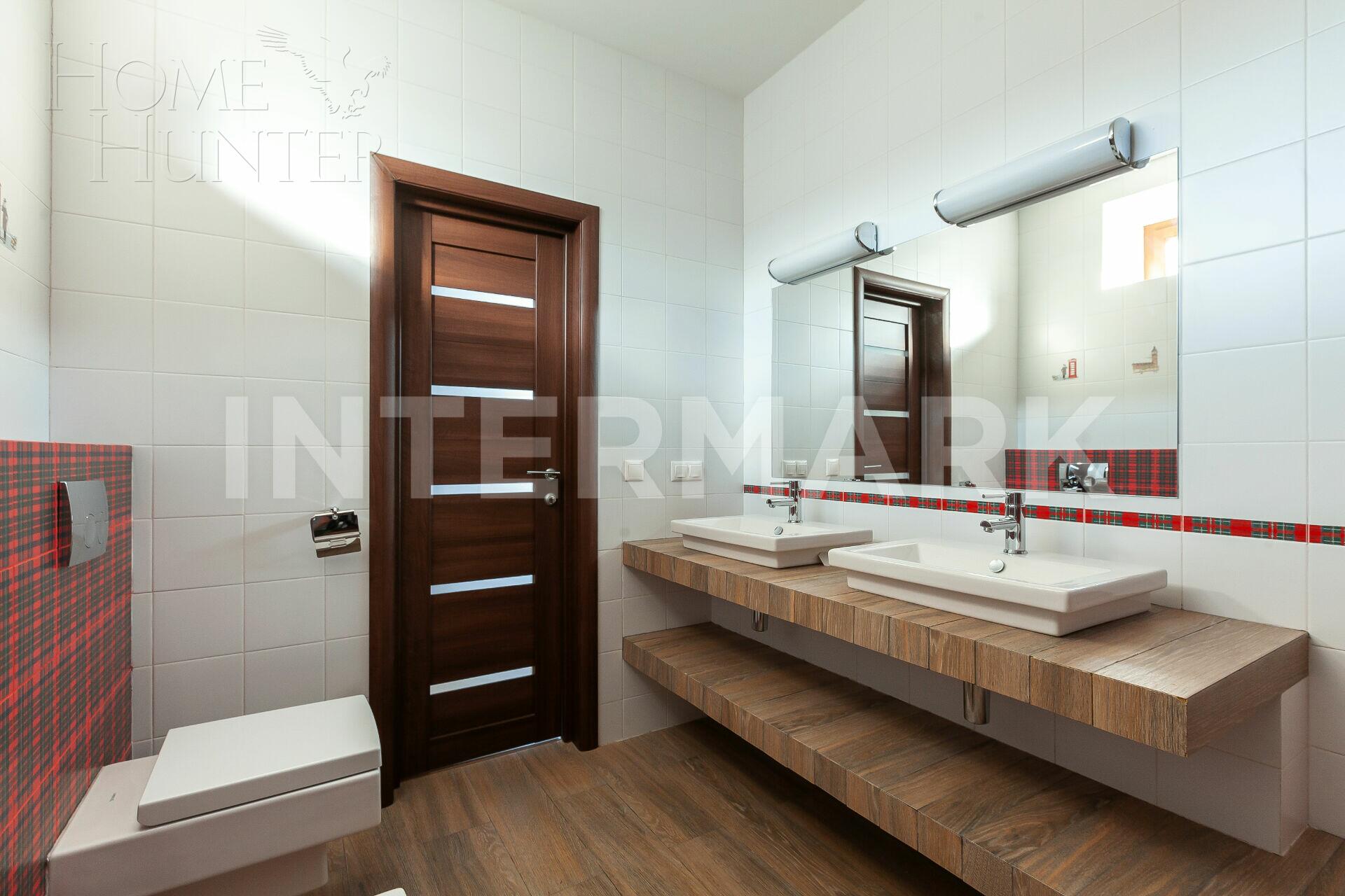 2-этажный таунхаус 380 м² с отделкой