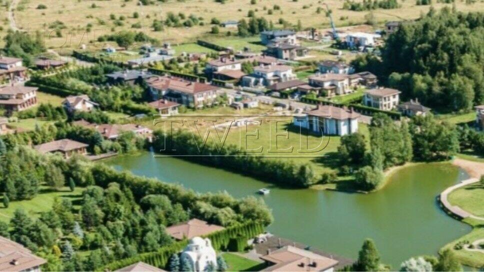 2-этажный коттедж 1 638 м² без отделки