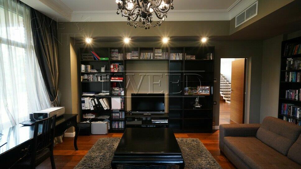 КОТТЕДЖ 900 м² с отделкой