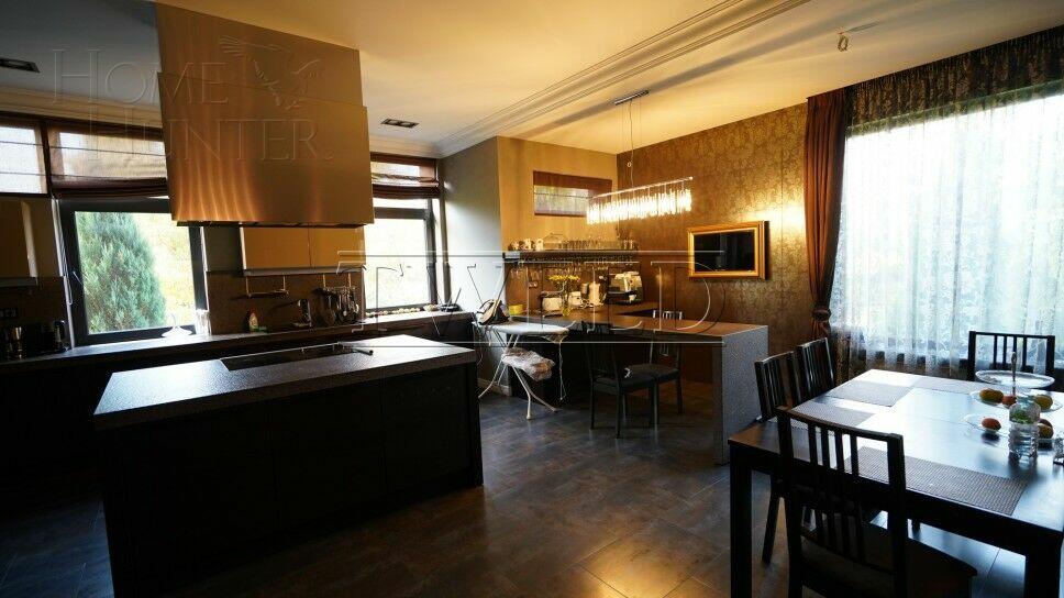 КОТТЕДЖ 900 м² с отделкой