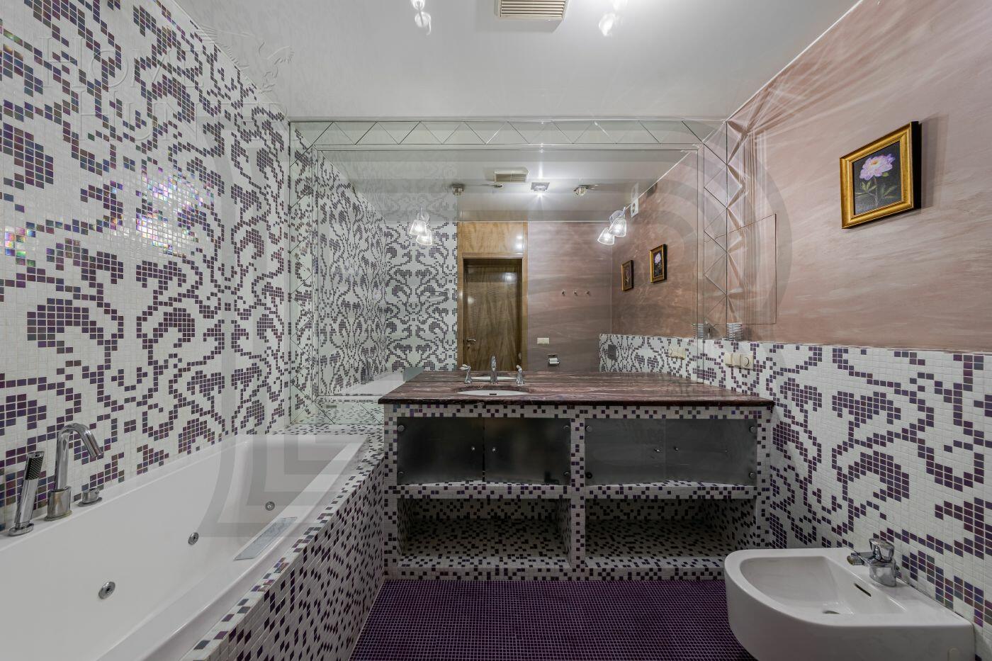 2-КОМН. КВАРТИРА С ОТДЕЛКОЙ 100 М² НА 7 ЭТАЖЕ