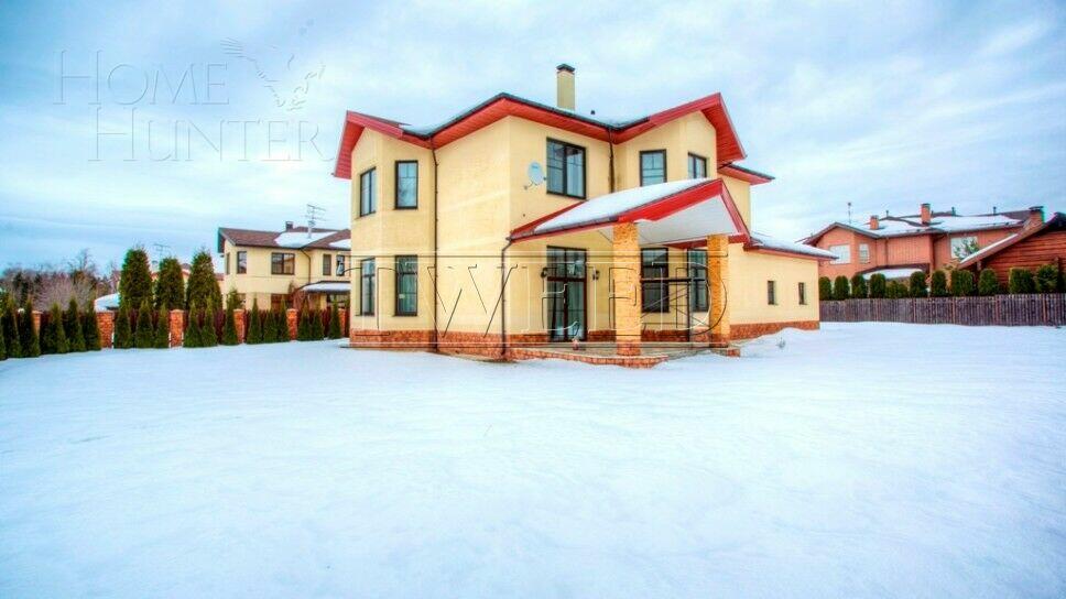 2-этажный коттедж 359 м² с отделкой