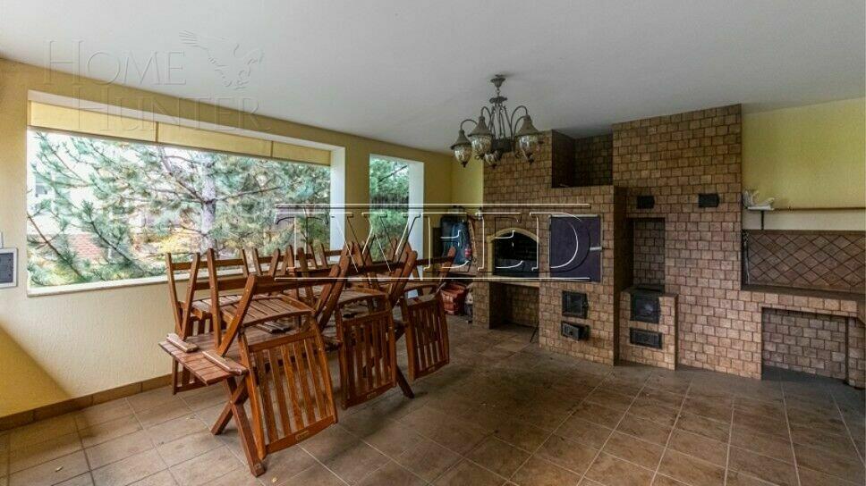 3-этажный коттедж 900 м² с отделкой