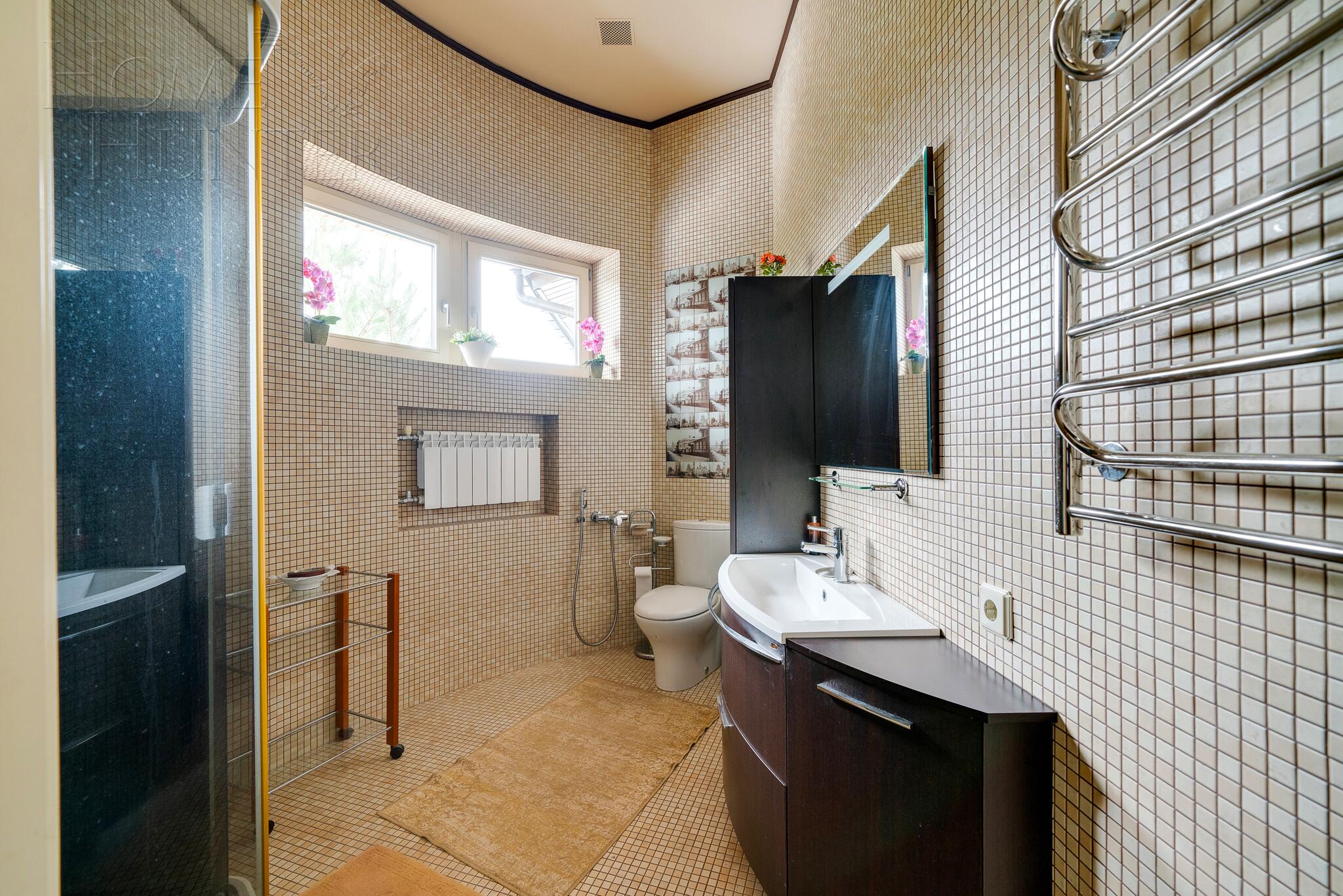 2-этажный коттедж 624 м² с отделкой