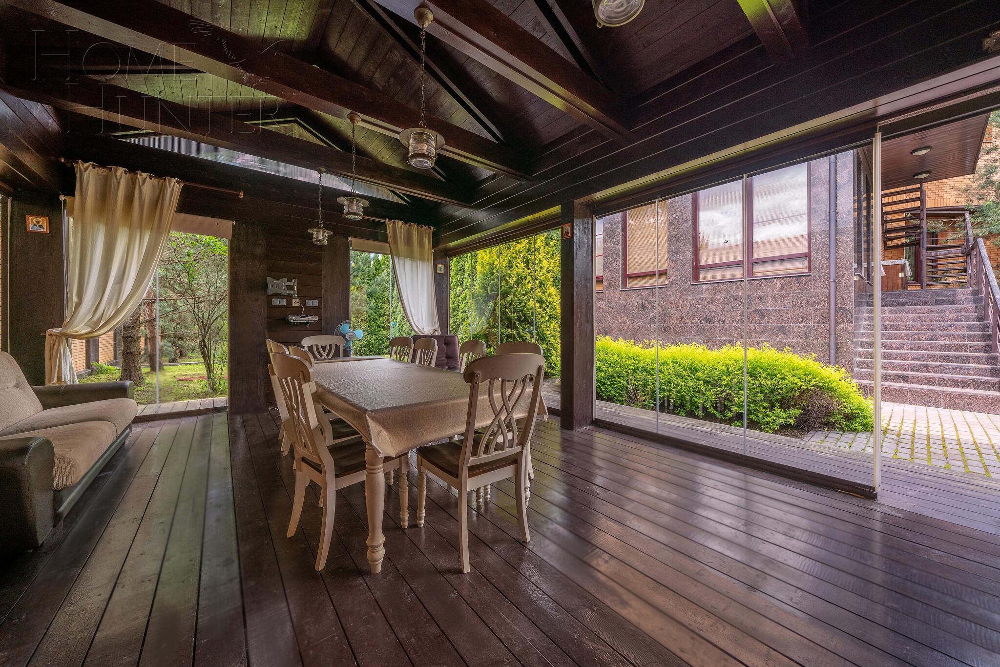 2-этажный коттедж 624 м² с отделкой