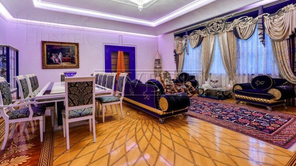 2-этажный коттедж 900 м² с отделкой